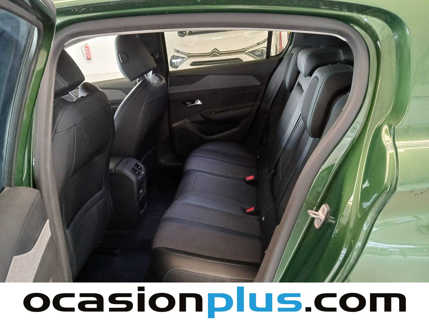 Foto Peugeot 308 Peugeot 308 PureTech 130 S&S Allure Pack EAT8 (130 CV)