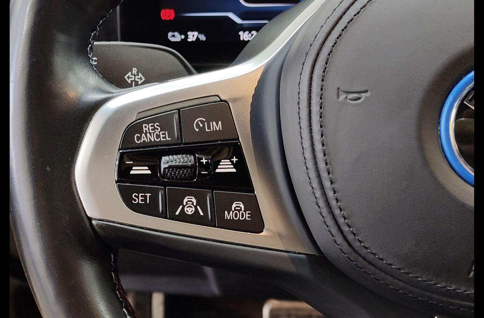 BMW i4 M50 - foto 31