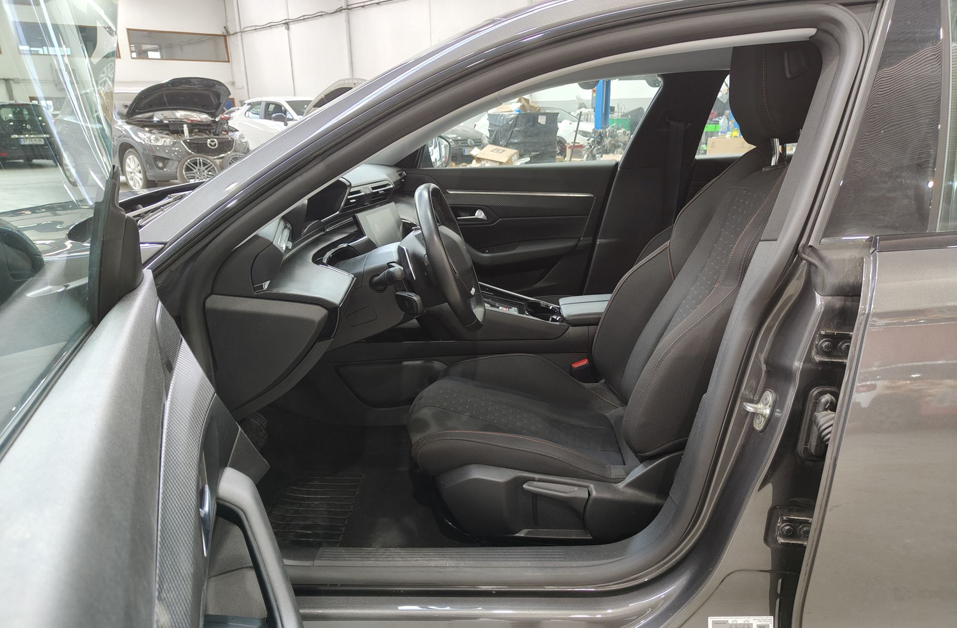 Peugeot 508 PureTech 130 Active Pack EAT8 - foto 11