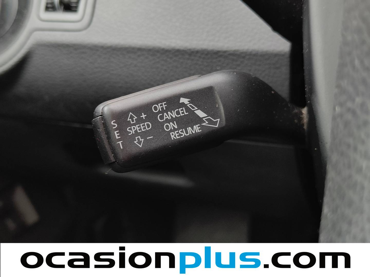 Equipamiento del Volkswagen Passat Volkswagen Passat 2.0 TDI DPF Edition Plus (110 CV)