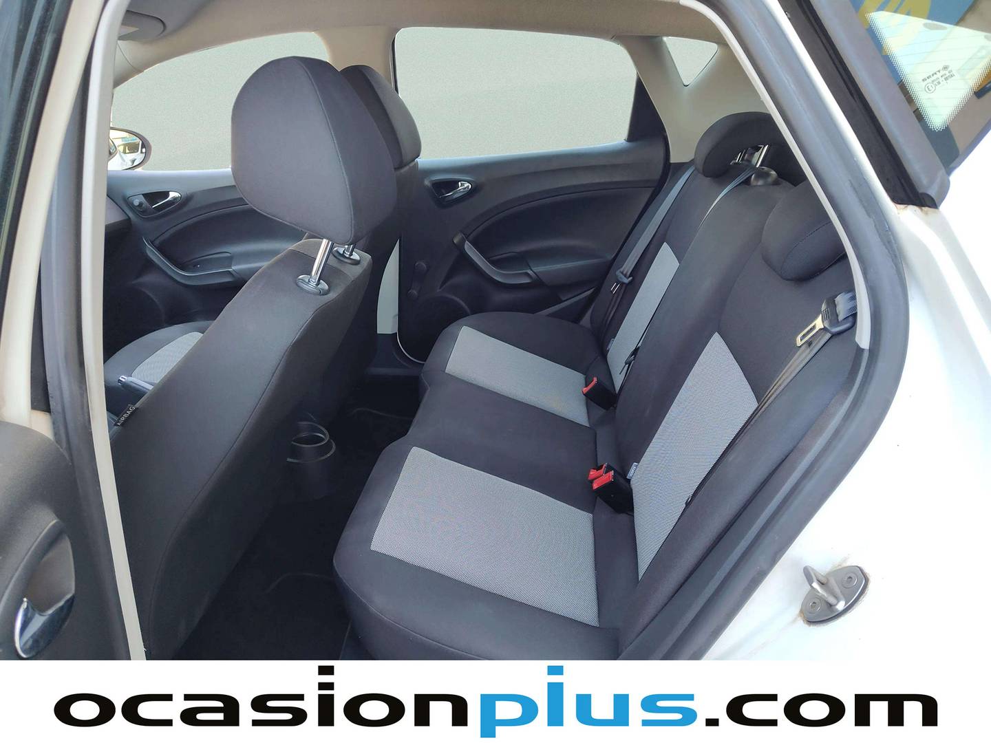 Foto asientos traseros Seat Ibiza Seat Ibiza 1.0 Reference (75 CV)