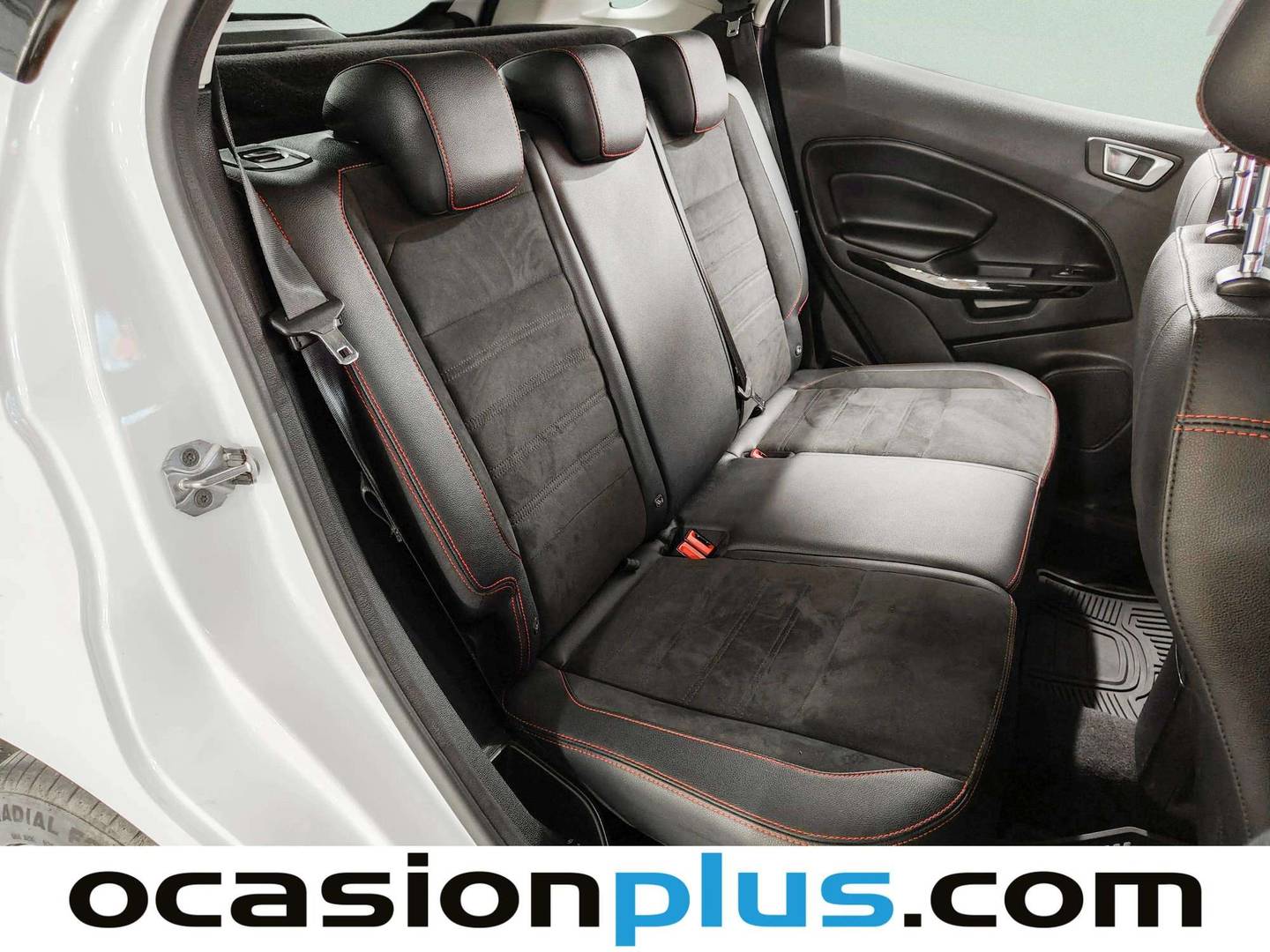 Foto Ford EcoSport Ford EcoSport 1.5 TDCi EcoBlue S&S ST Line (125 CV)