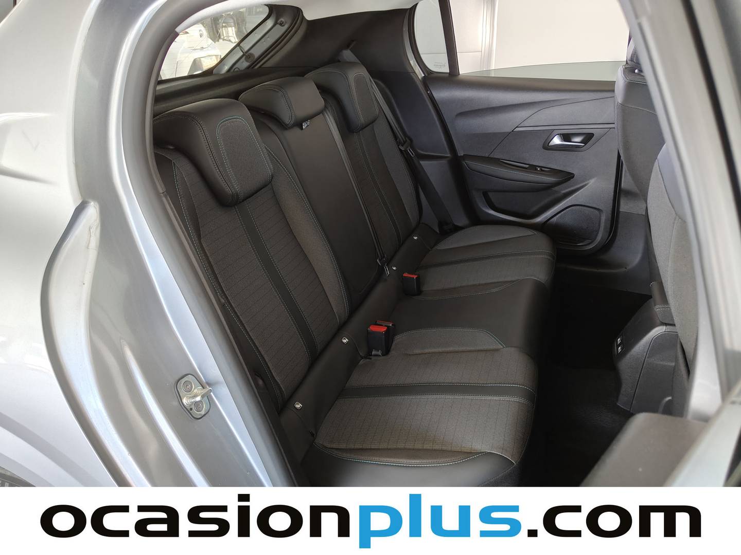 Foto Peugeot 208 Peugeot 208 PureTech 100 Allure (100 CV)