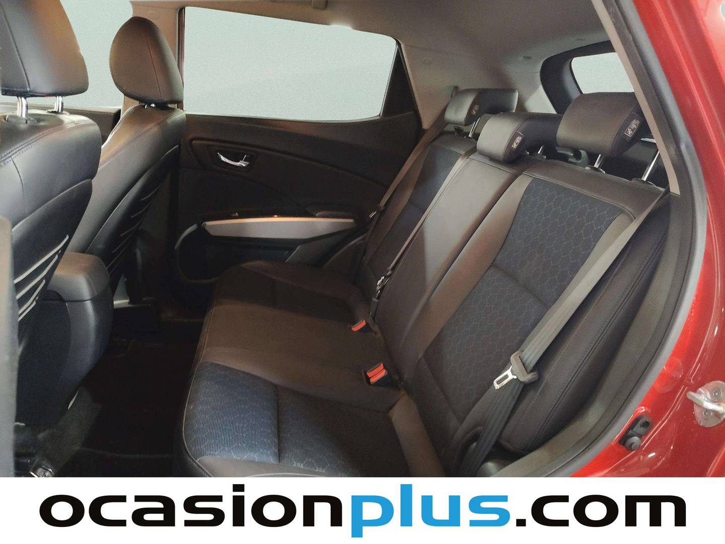 Foto asientos traseros SsangYong Tivoli SsangYong Tivoli G16 1.6 Limited 4x2 (128 CV)