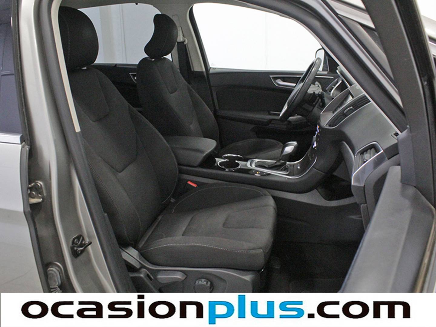 Foto Ford S-MAX Ford S-Max 2.0 TDCI Titanium PowerShift AUTO (150 CV) 7 PLAZAS