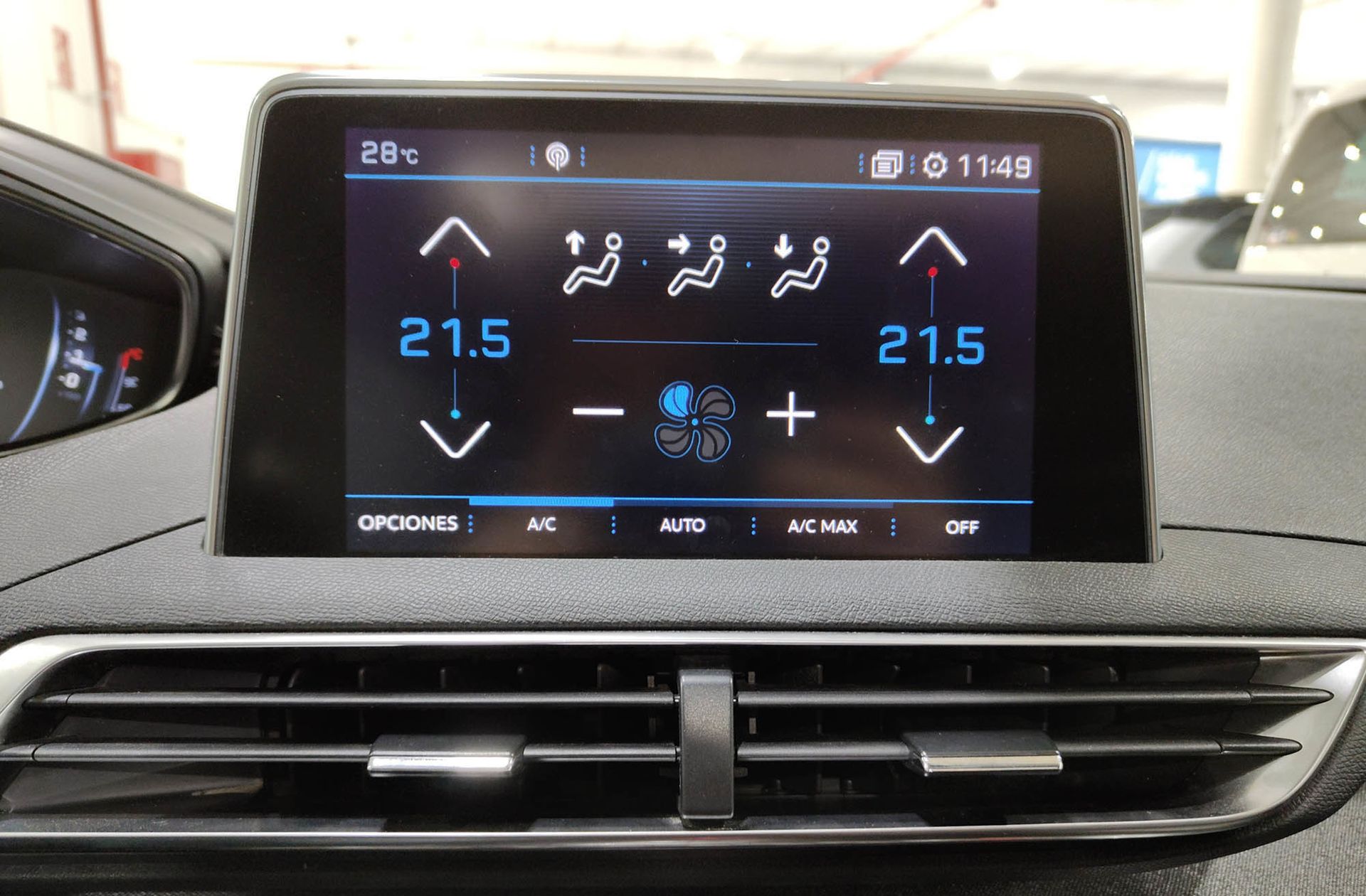 Peugeot 5008 BlueHDi 130 Allure EAT8 7 plazas - foto 39