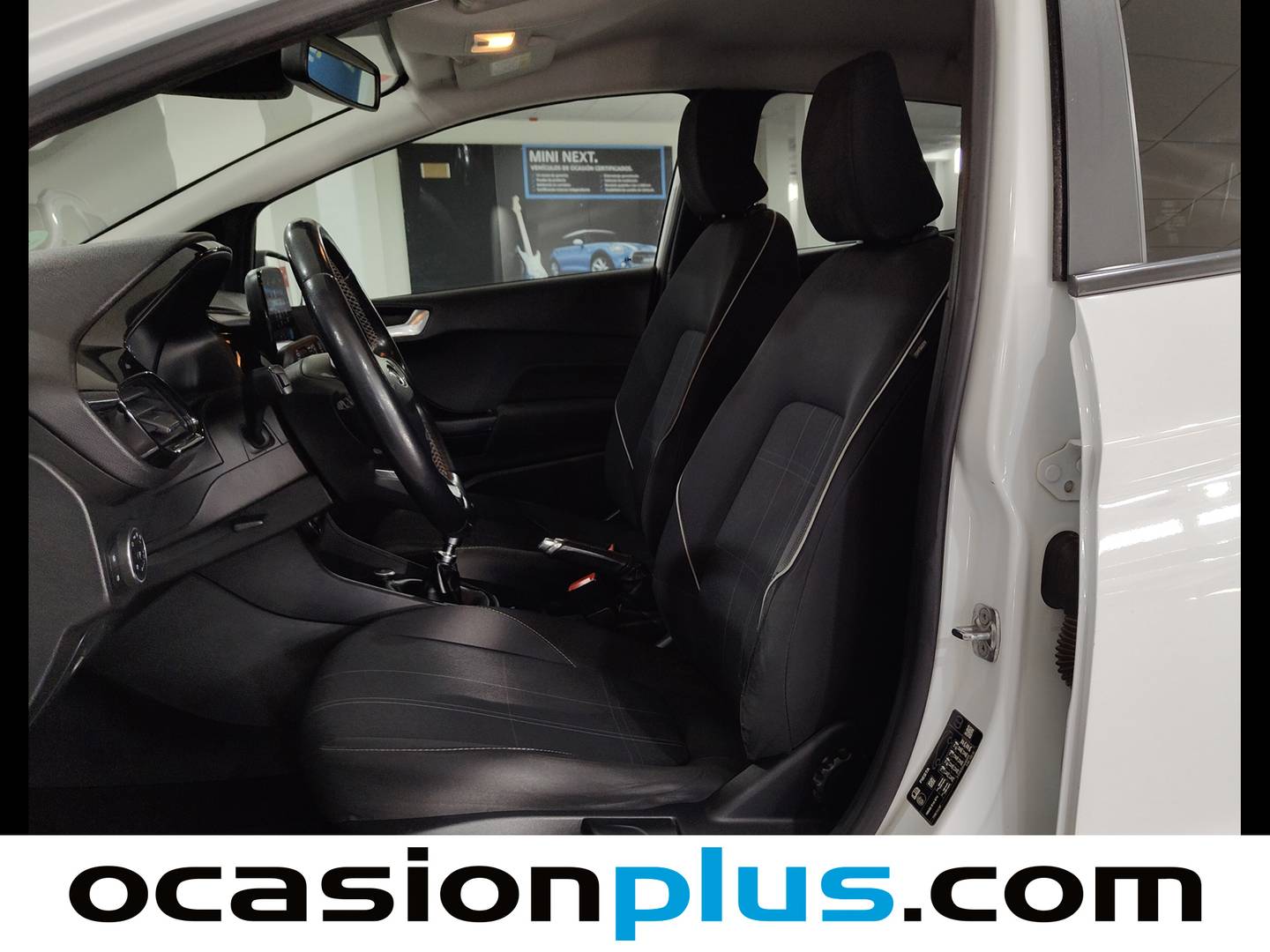 Foto asientos delanteros Ford Fiesta Ford Fiesta 1.0 EcoBoost S&S Trend+ (100 CV)