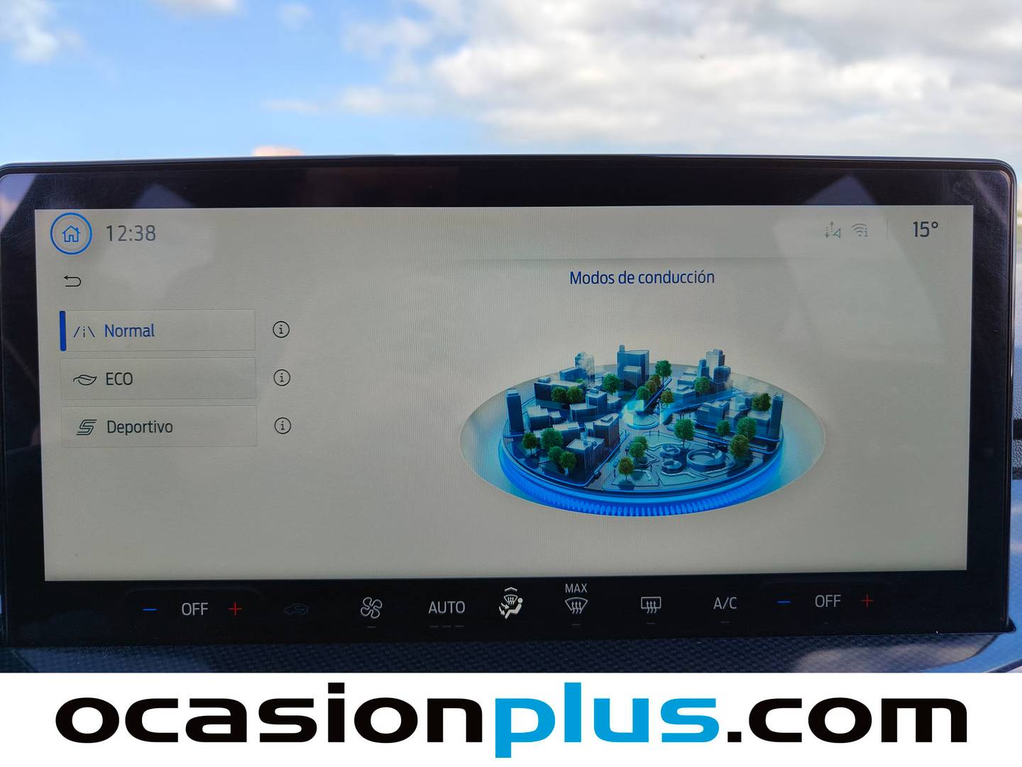 Extras del Ford Focus Ford Focus SportBreak 1.0 Ecoboost MHEV ST-Line (125 CV)