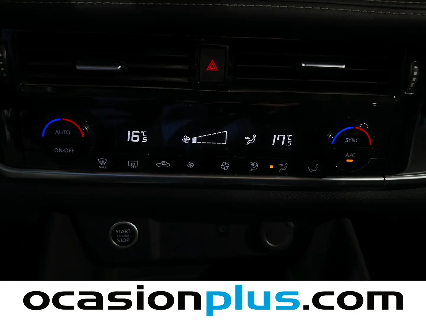 Foto Nissan QASHQAI Nissan Qashqai DIG-T 140 N-Connecta (140 CV)