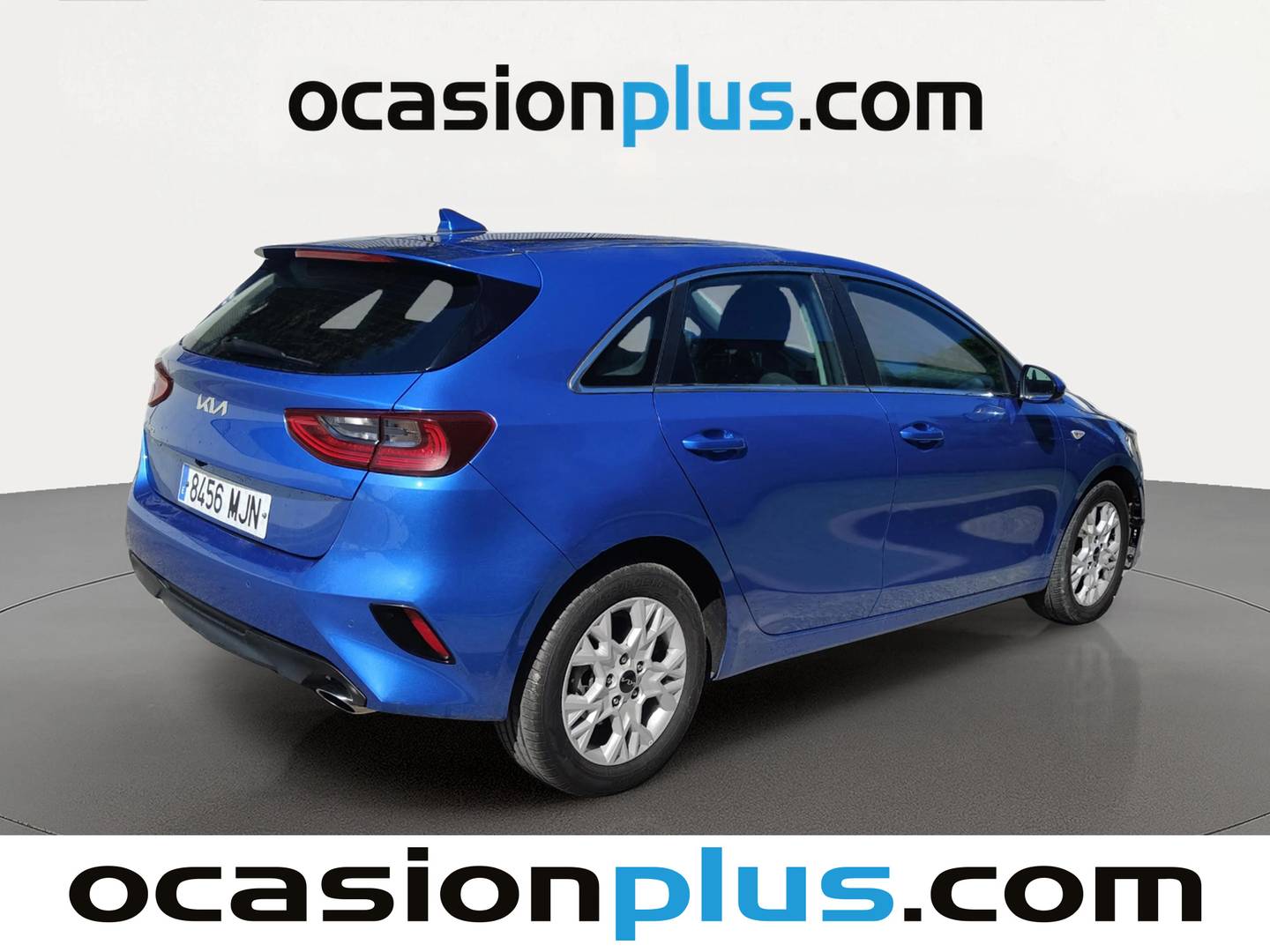 Foto trasera KIA Ceed KIA Ceed 1.6 MHEV iMT Drive (136 CV) derecha