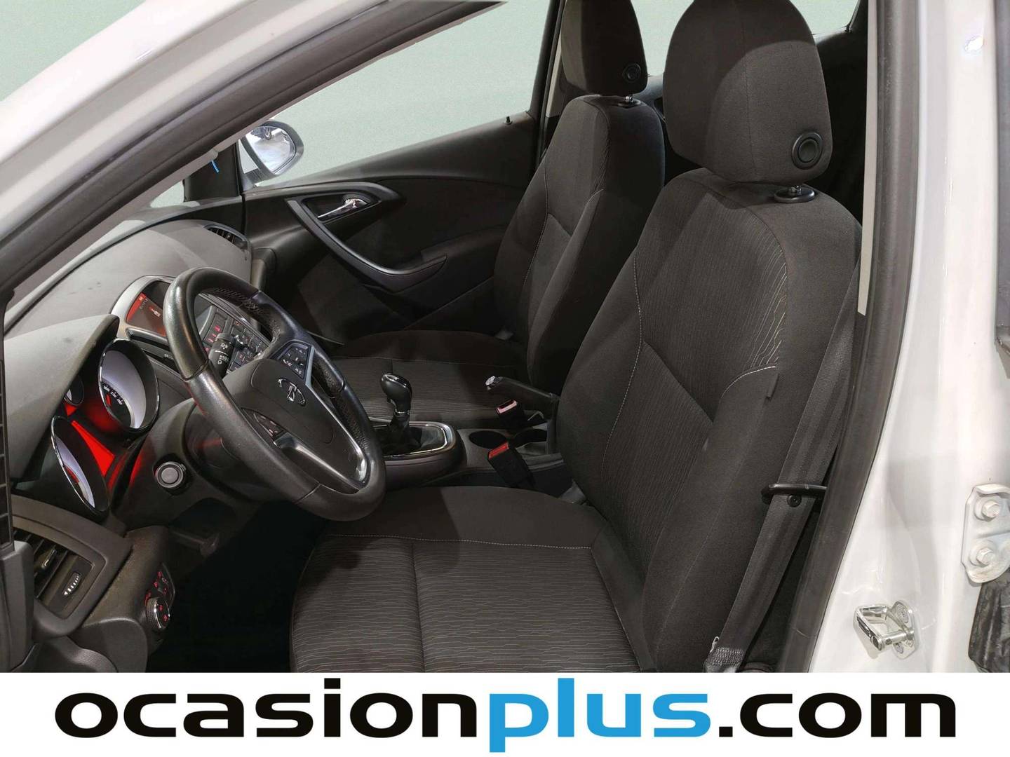 Foto asientos delanteros Opel Astra Opel Astra 1.4 Turbo GLP Elegance (140 CV)