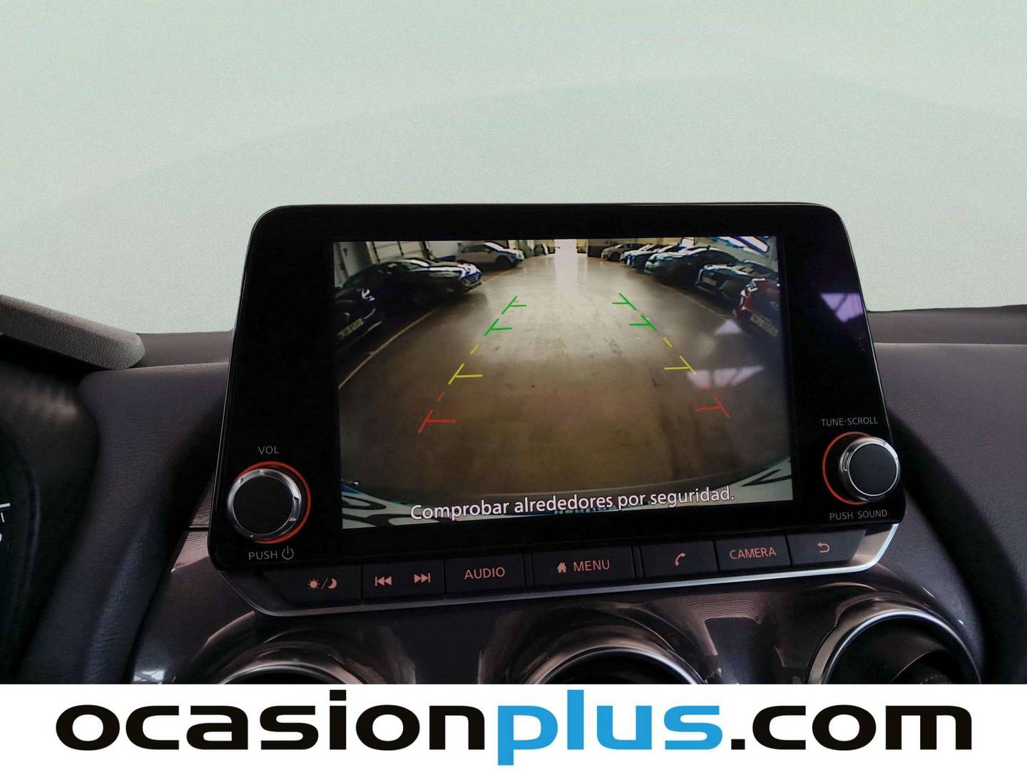 Extras y acabados del Nissan JUKE Nissan Juke DIG-T N-Connecta 4x2 DCT (114 CV)
