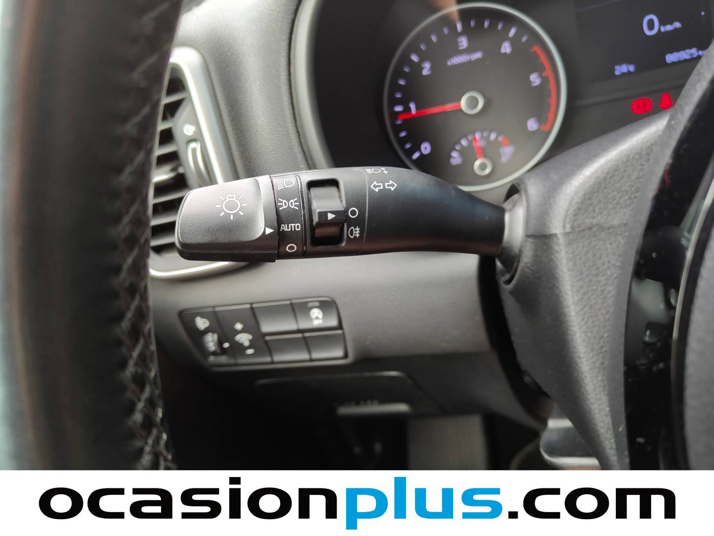 Acabados KIA Sportage KIA Sportage 1.6 MHEV Concept 4x2 (115 CV)