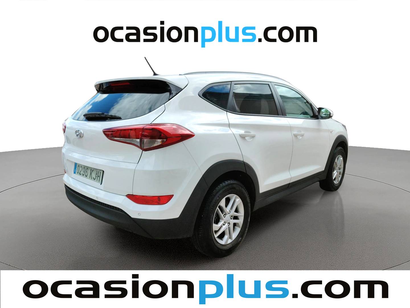Foto trasera Hyundai Tucson Hyundai Tucson 1.6 GDI BlueDrive Essence 4x2 (131 CV) derecha