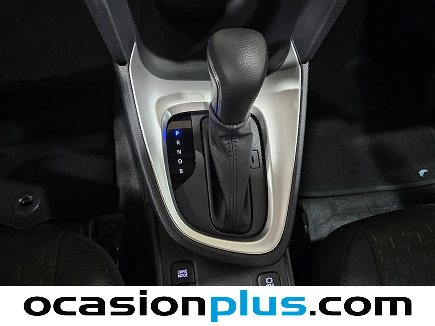 Foto Toyota Yaris Cross Toyota Yaris Cross 120H Business Plus (116 CV)