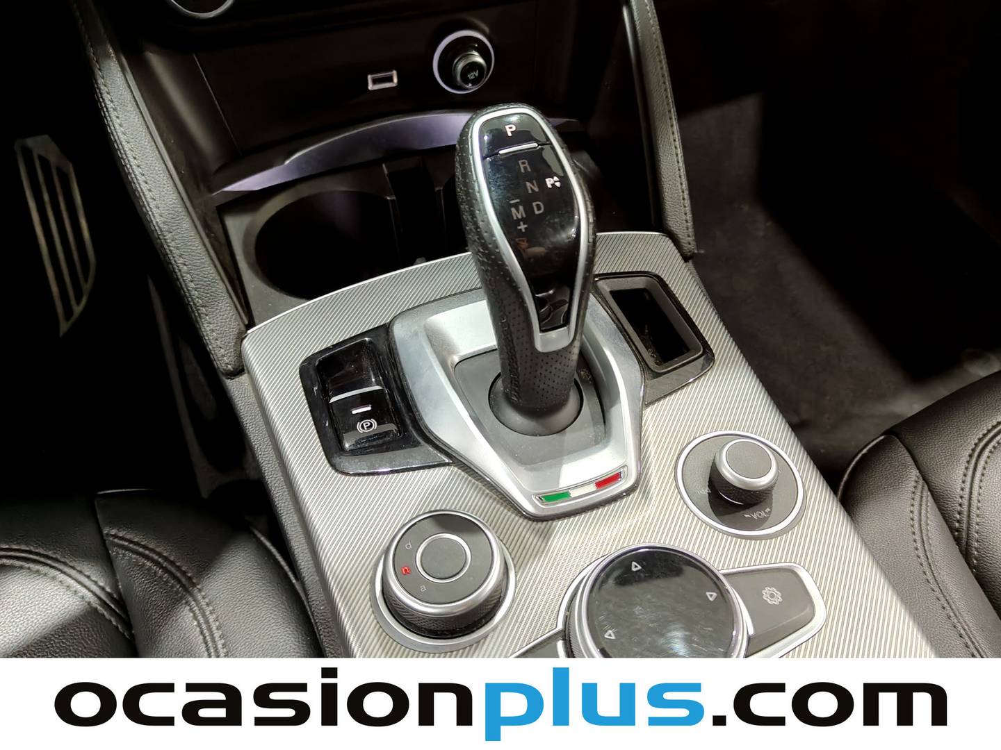 Foto Alfa Romeo Stelvio Alfa Romeo Stelvio 2.2 Diesel Sprint AWD (190 CV)