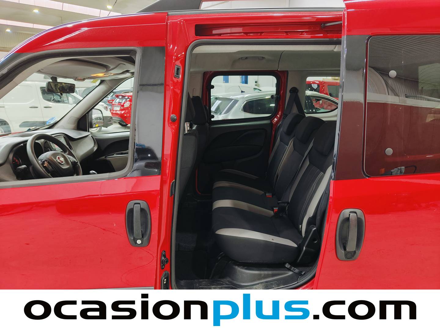 Foto Fiat Doblò Panorama Fiat Dobló Panorama 1.4 T-Jet Easy (120 CV)