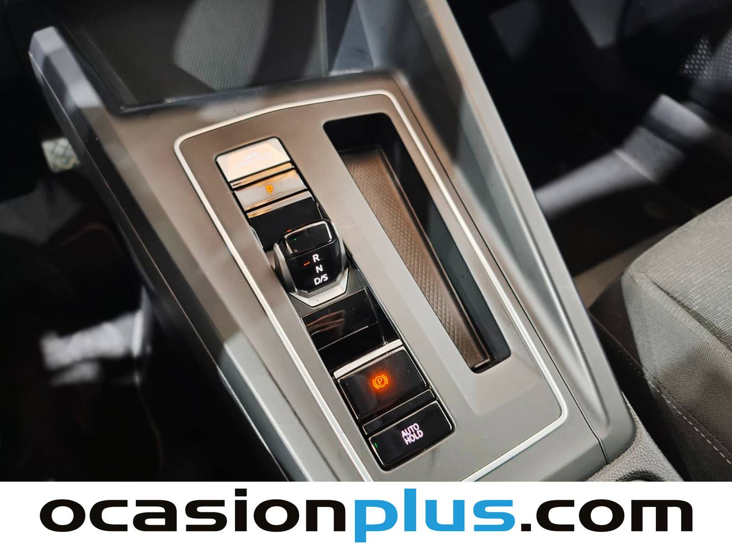 Volkswagen Golf Volkswagen Golf Life 1.0 eTSI (110 CV) DSG de segunda mano