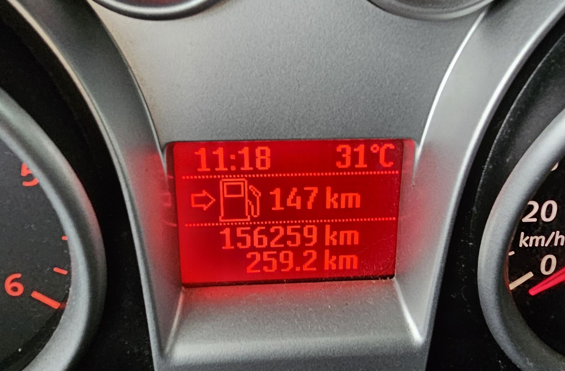 Ford Focus 1.6 TDCi Trend - foto 7