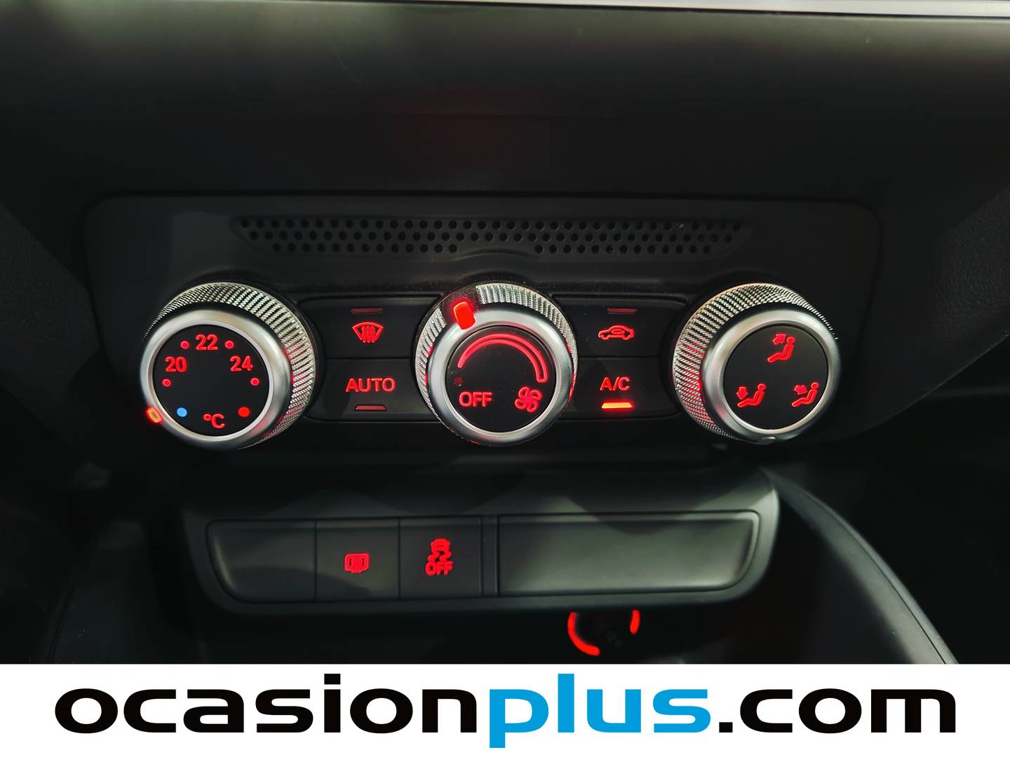 Extras del Audi A1 Audi A1 Adrenalin 1.6 TDI (116 CV) S tronic PACK S-LINE