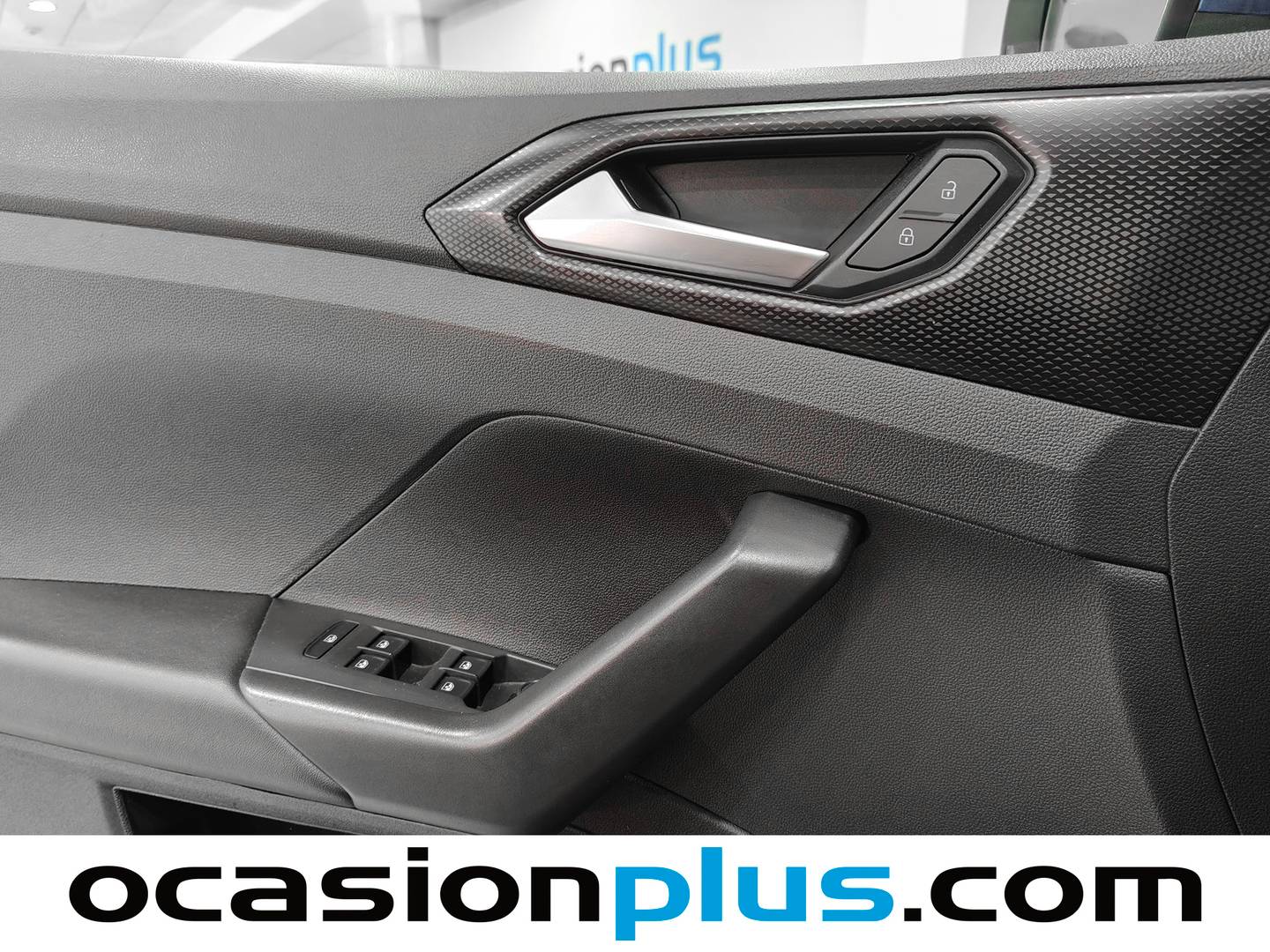 Foto Volkswagen T-Cross Volkswagen T-Cross Advance 1.0 TSI (110 CV) DSG