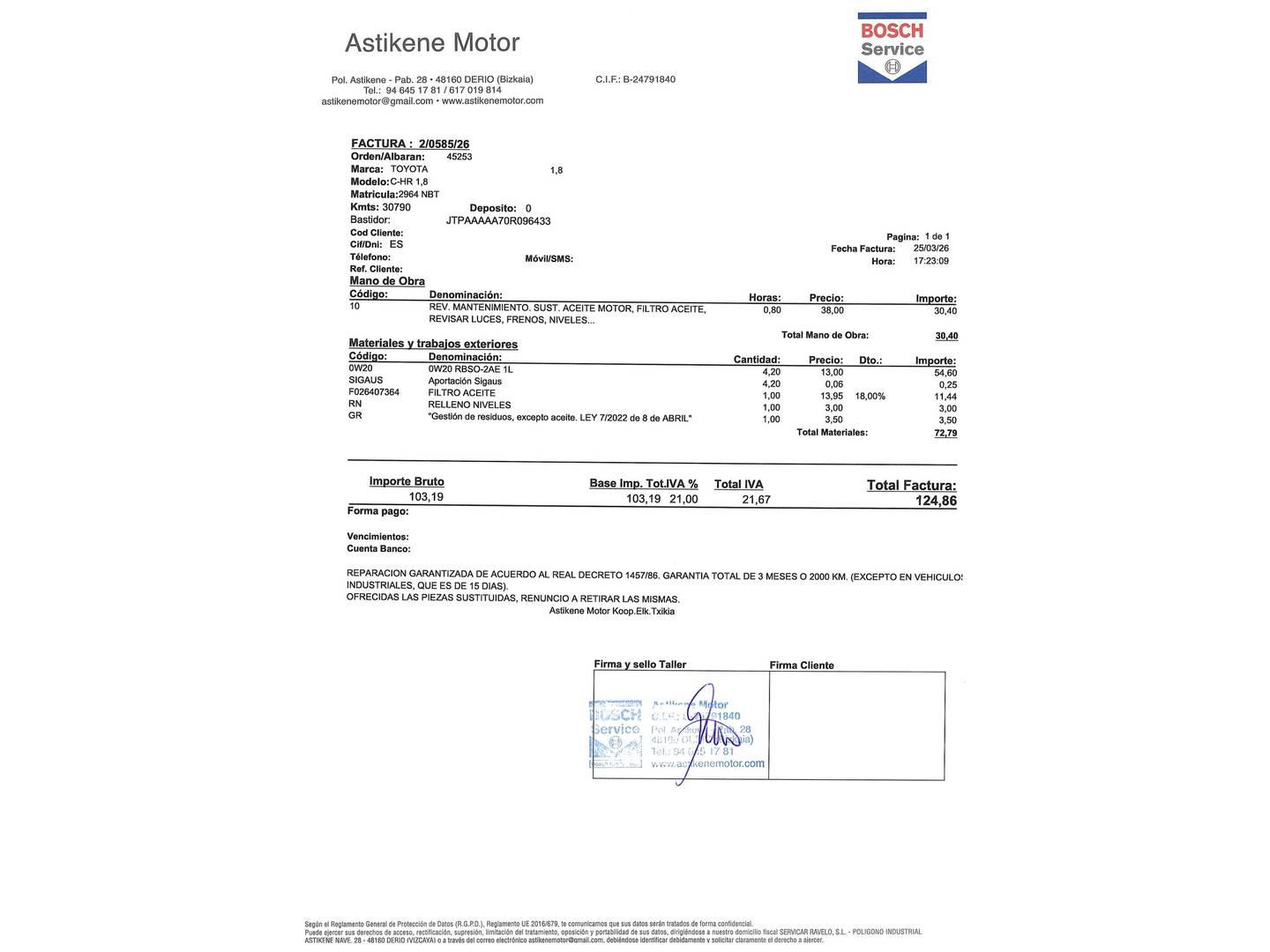 Foto del mantenimiento del Toyota C-HR Toyota C-HR 140H Advance (140 CV)