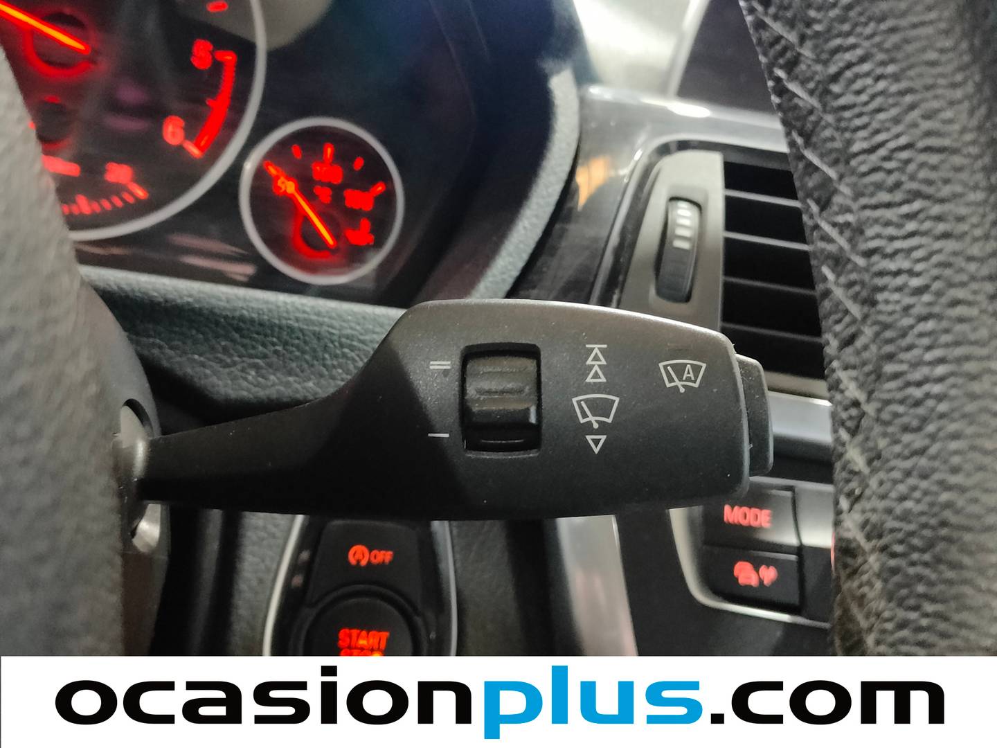 Foto BMW Serie 3 BMW Serie 3 318d  (143 CV)