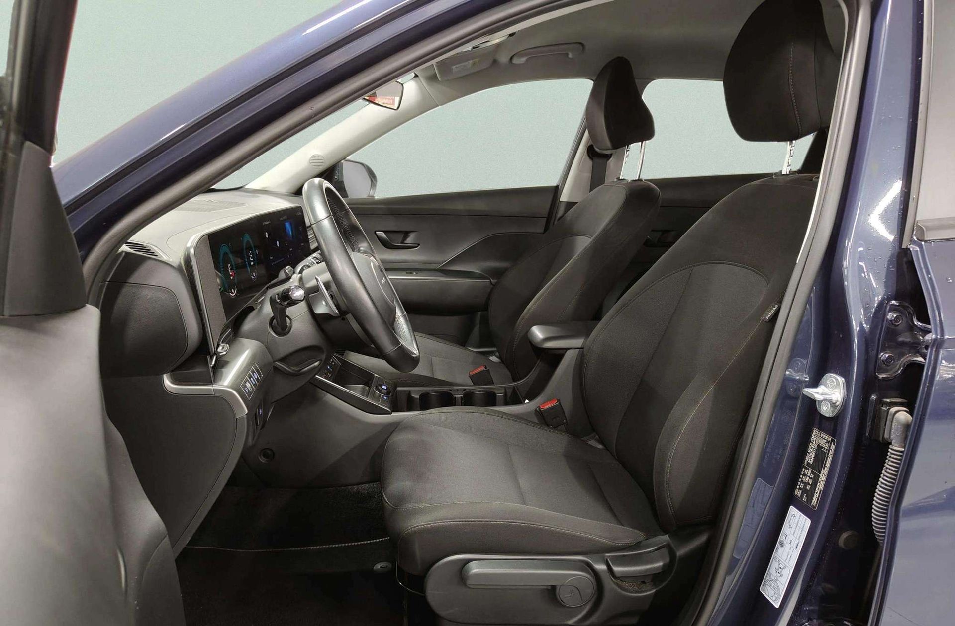Hyundai Kona 1.6 GDI HEV Maxx DT - foto 13