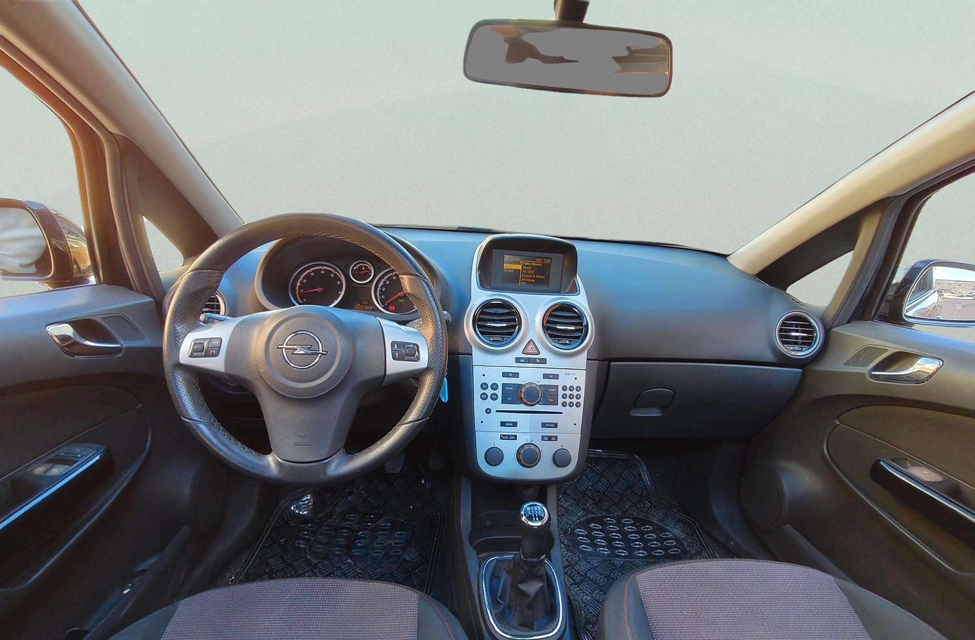 Opel Corsa 1.4 Sport - foto 7