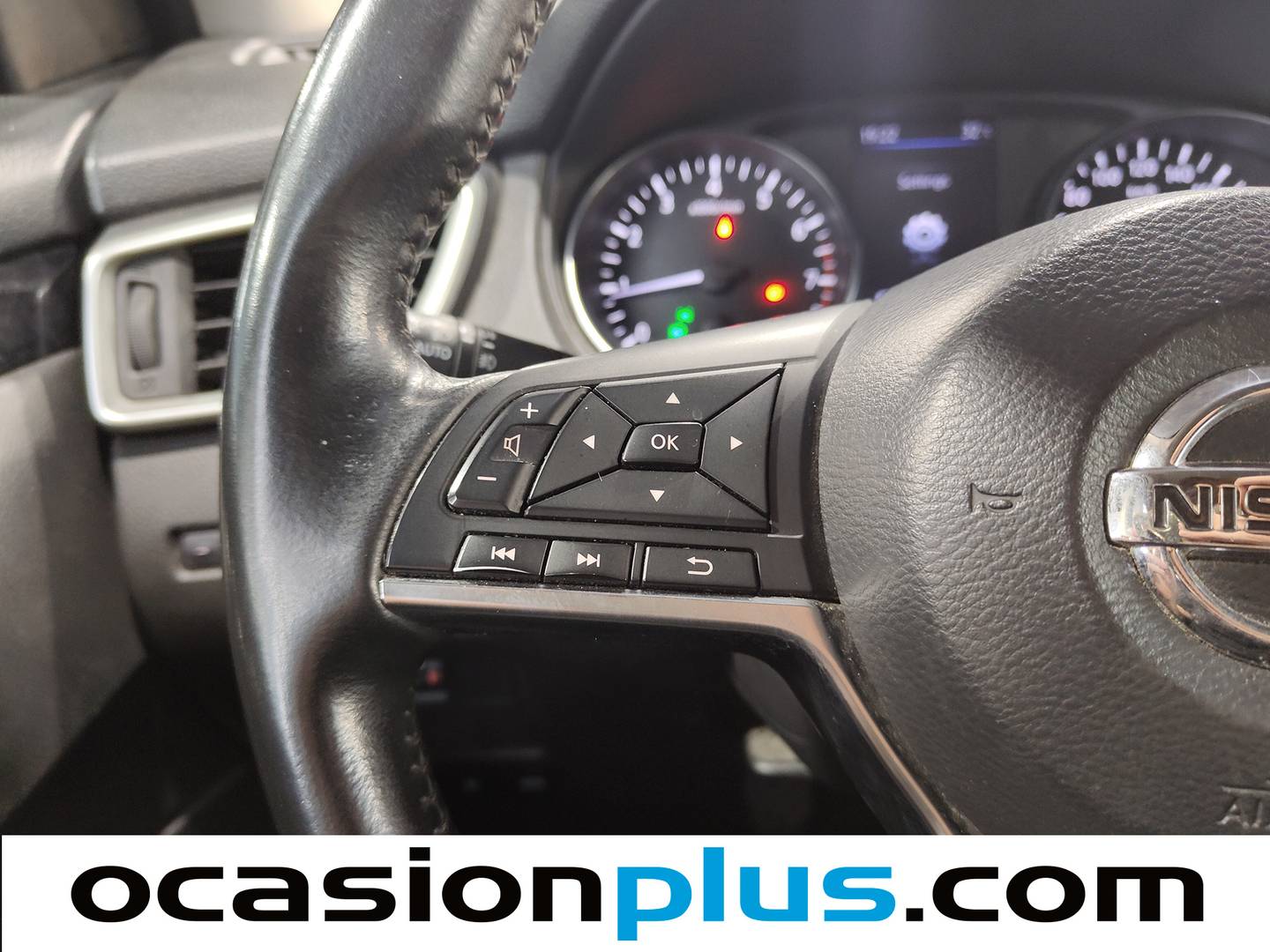 Nissan QASHQAI Nissan Qashqai DIG-T 140 Acenta 4x2 (140 CV) de segunda mano