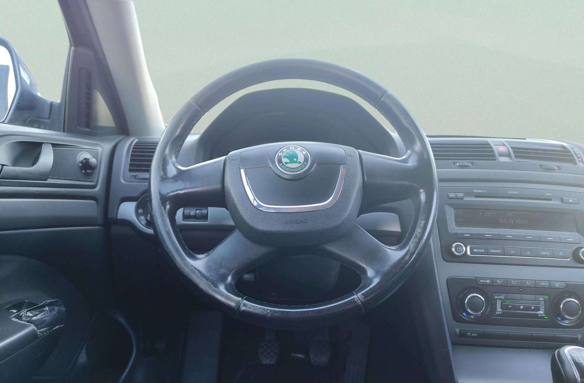 Škoda Octavia 1.6 TDI Active Plus - foto 17