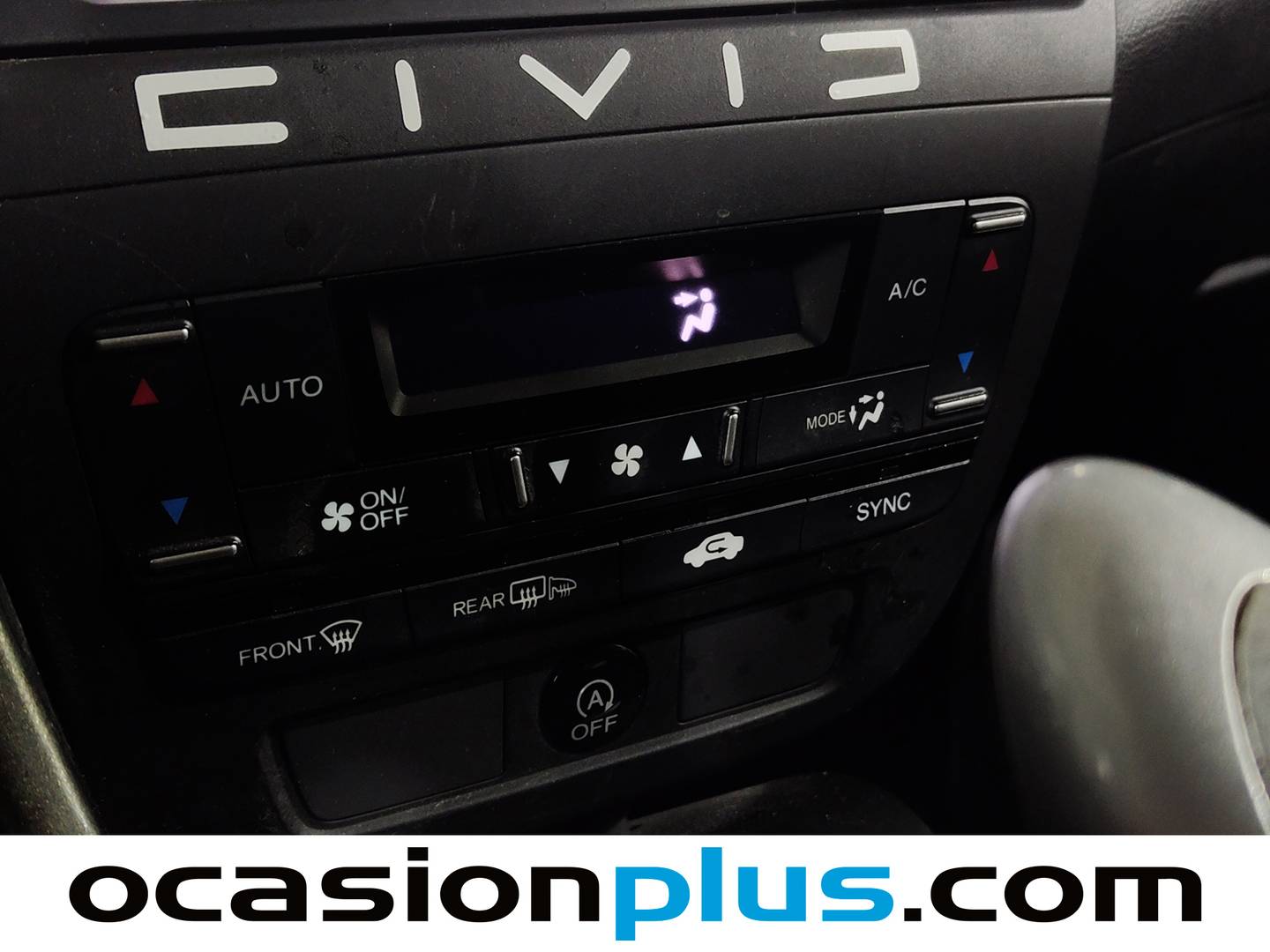 Extras del Honda Civic Honda Civic 1.8 I-VTEC Sport Navi (142 CV)