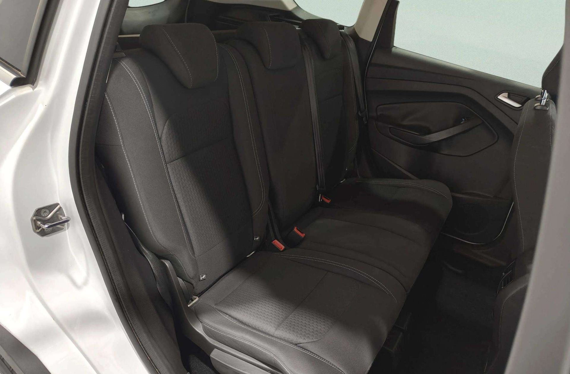 Ford Kuga 1.5 EcoBoost Trend 4x2 - foto 14