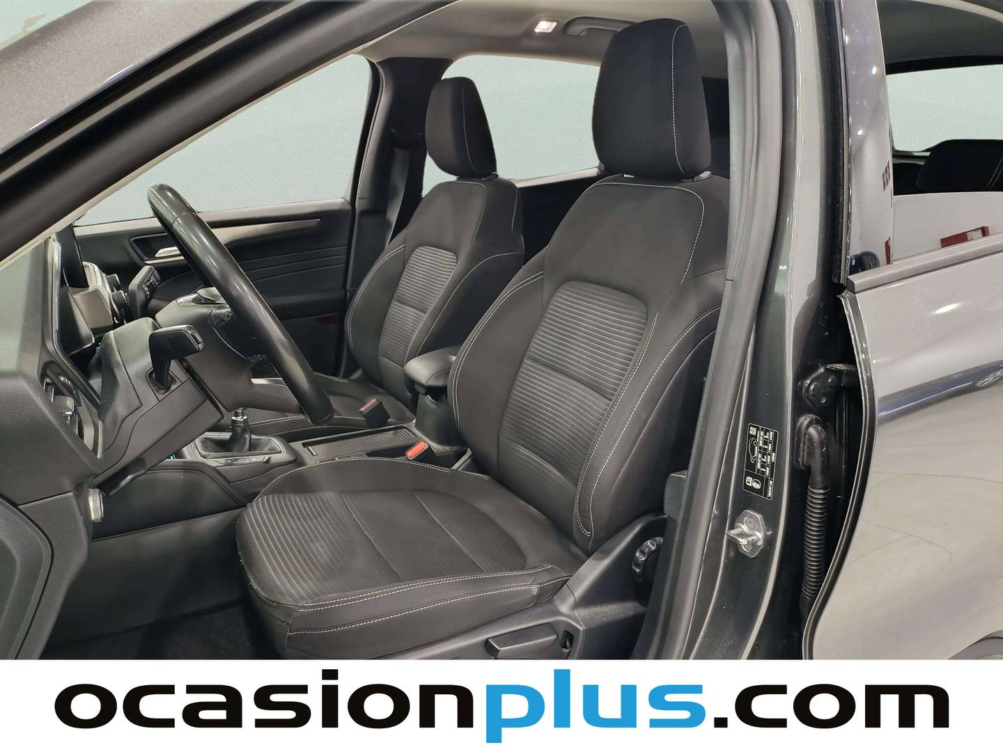 Foto asientos delanteros Ford Kuga Ford Kuga 2.0 EcoBlue MHEV Titanium (150 CV)