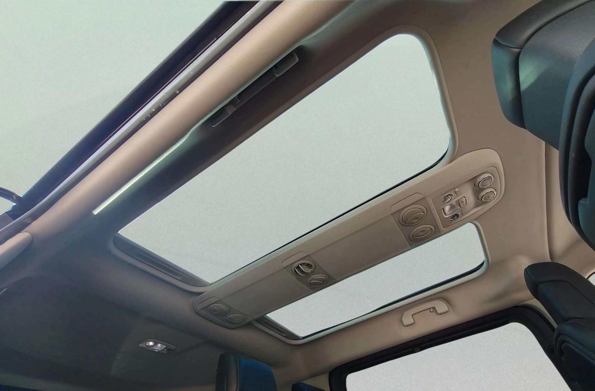 Peugeot Traveller 2.0 BlueHDi Allure Standard EAT6 8 plazas - foto 5