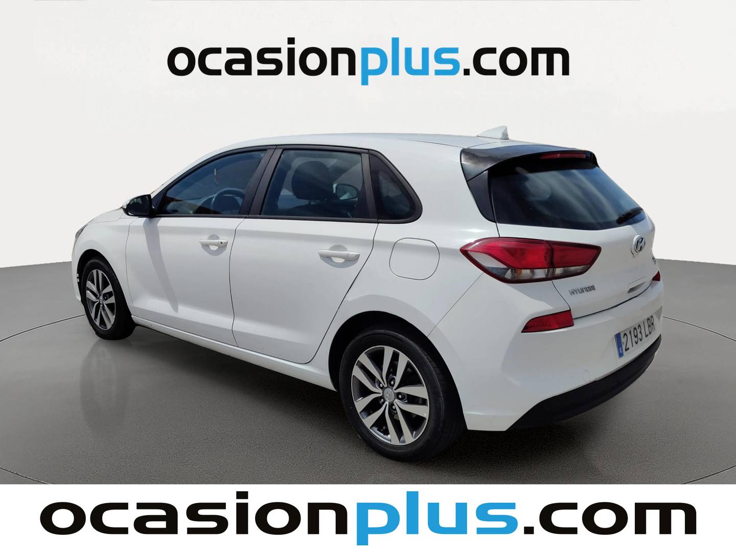 Foto trasera Hyundai i30 Hyundai i30 1.6 CRDI Klass (95 CV) izquierda