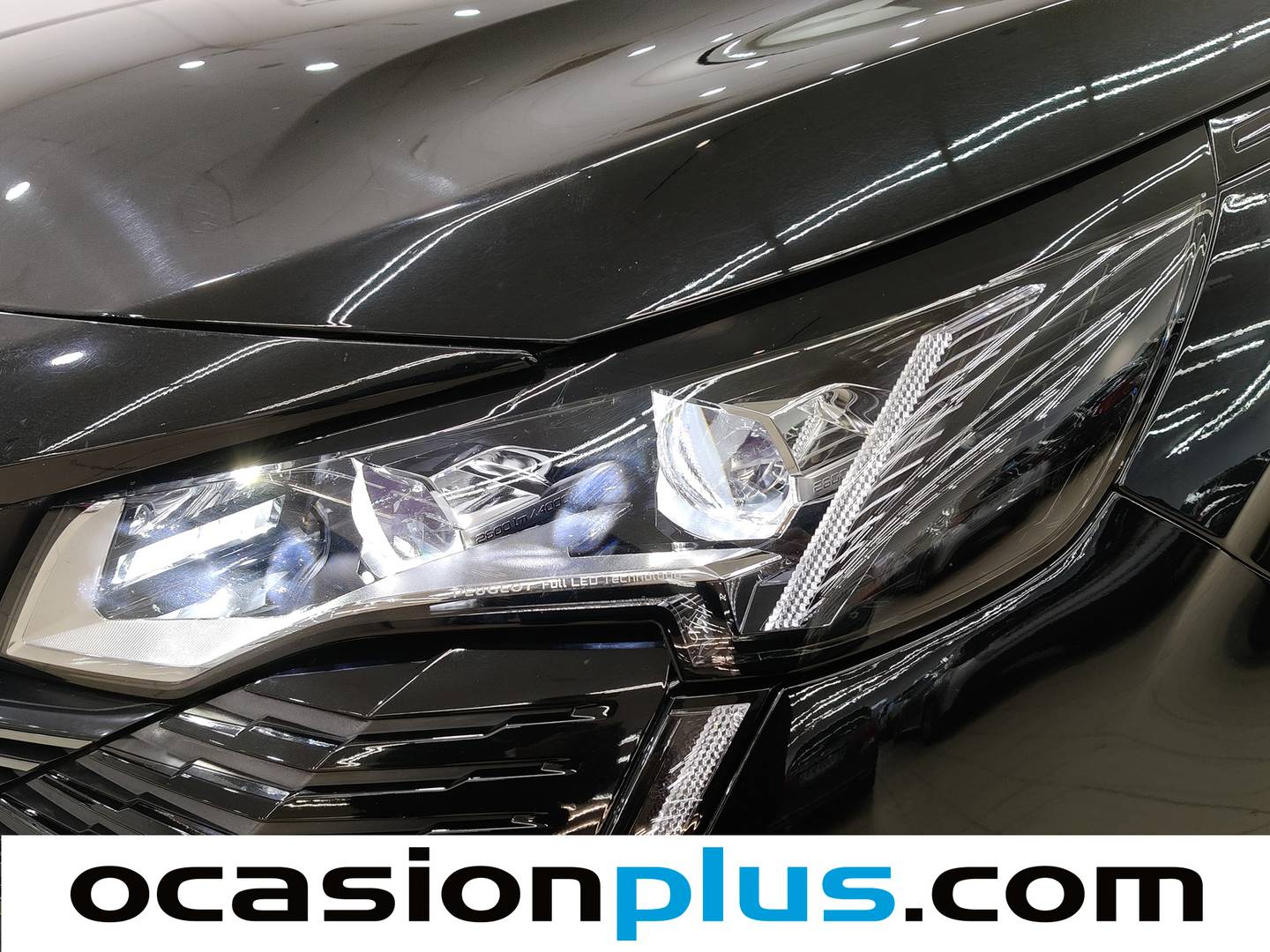 Foto Peugeot 3008 Peugeot 3008 PureTech 130 S&S GT EAT8 (130 CV)