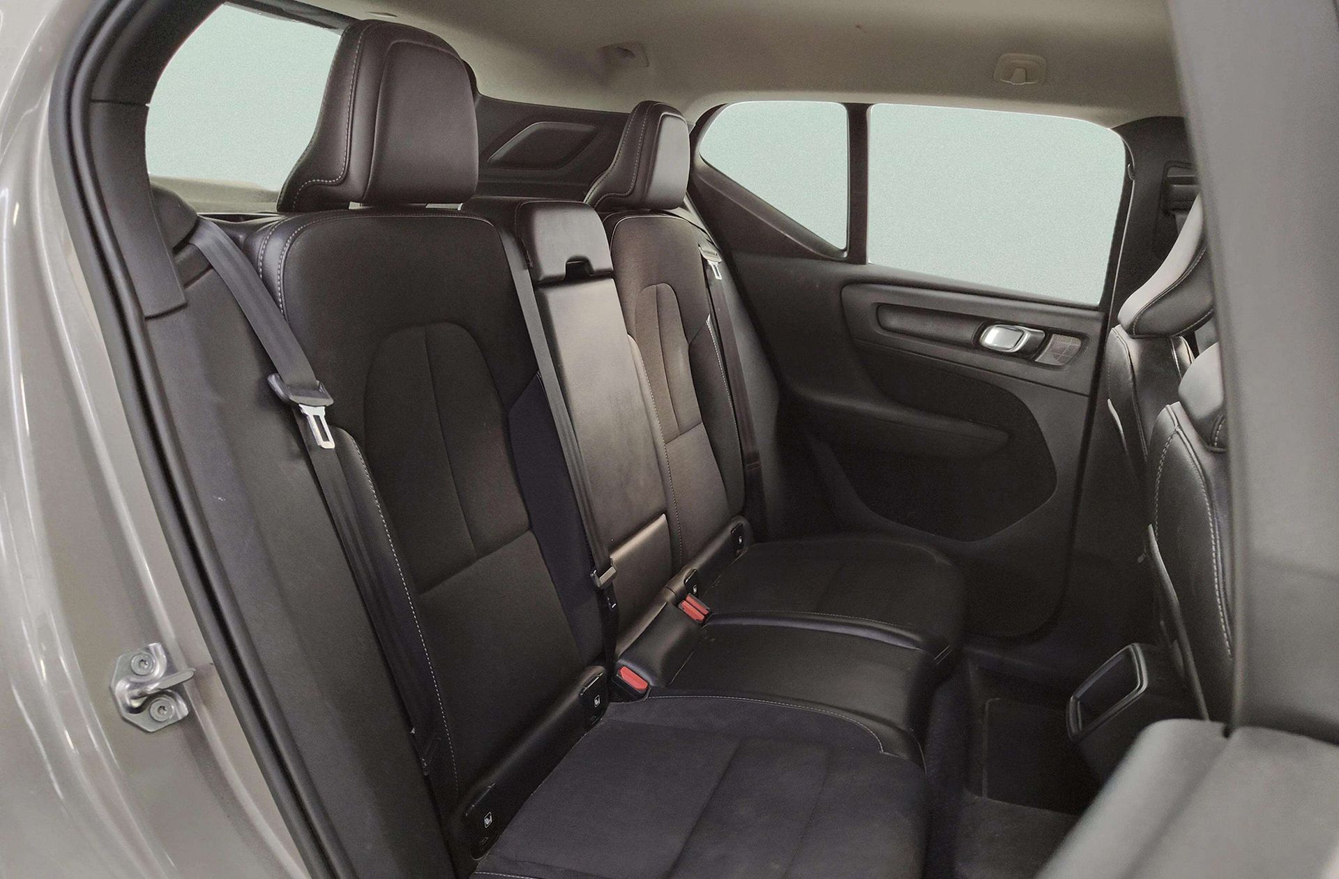 Volvo XC40 D3 Business Plus - foto 19
