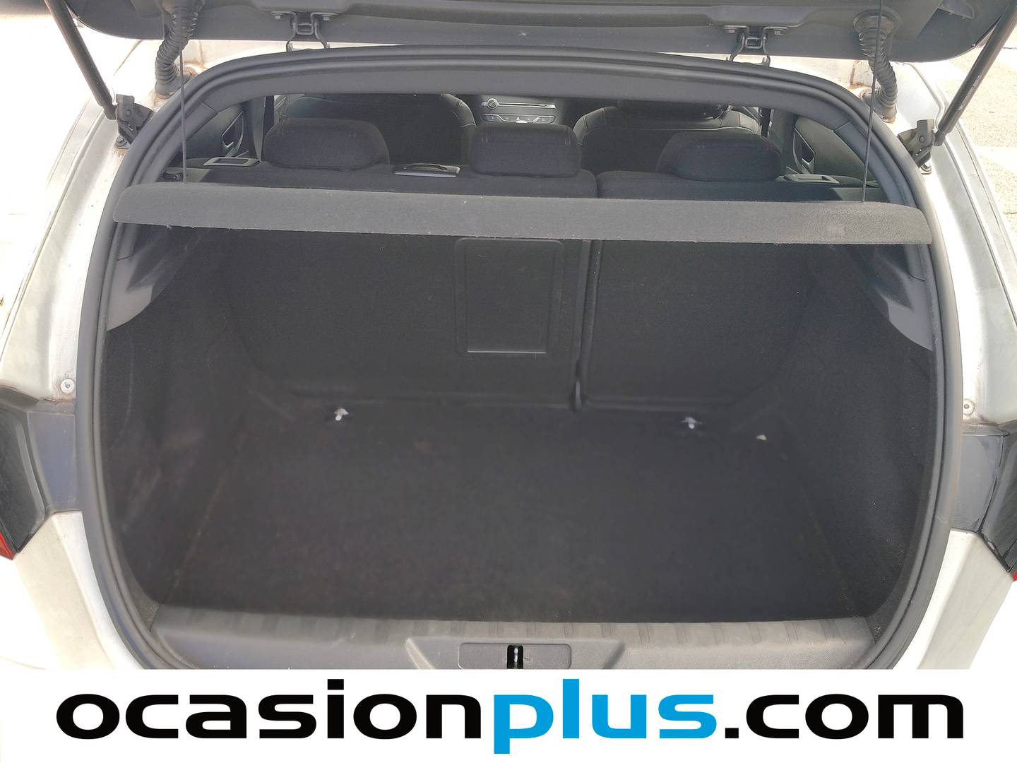 Fotos maletero Peugeot 308 Peugeot 308 1.2 PureTech GT Line S&S (130 CV)