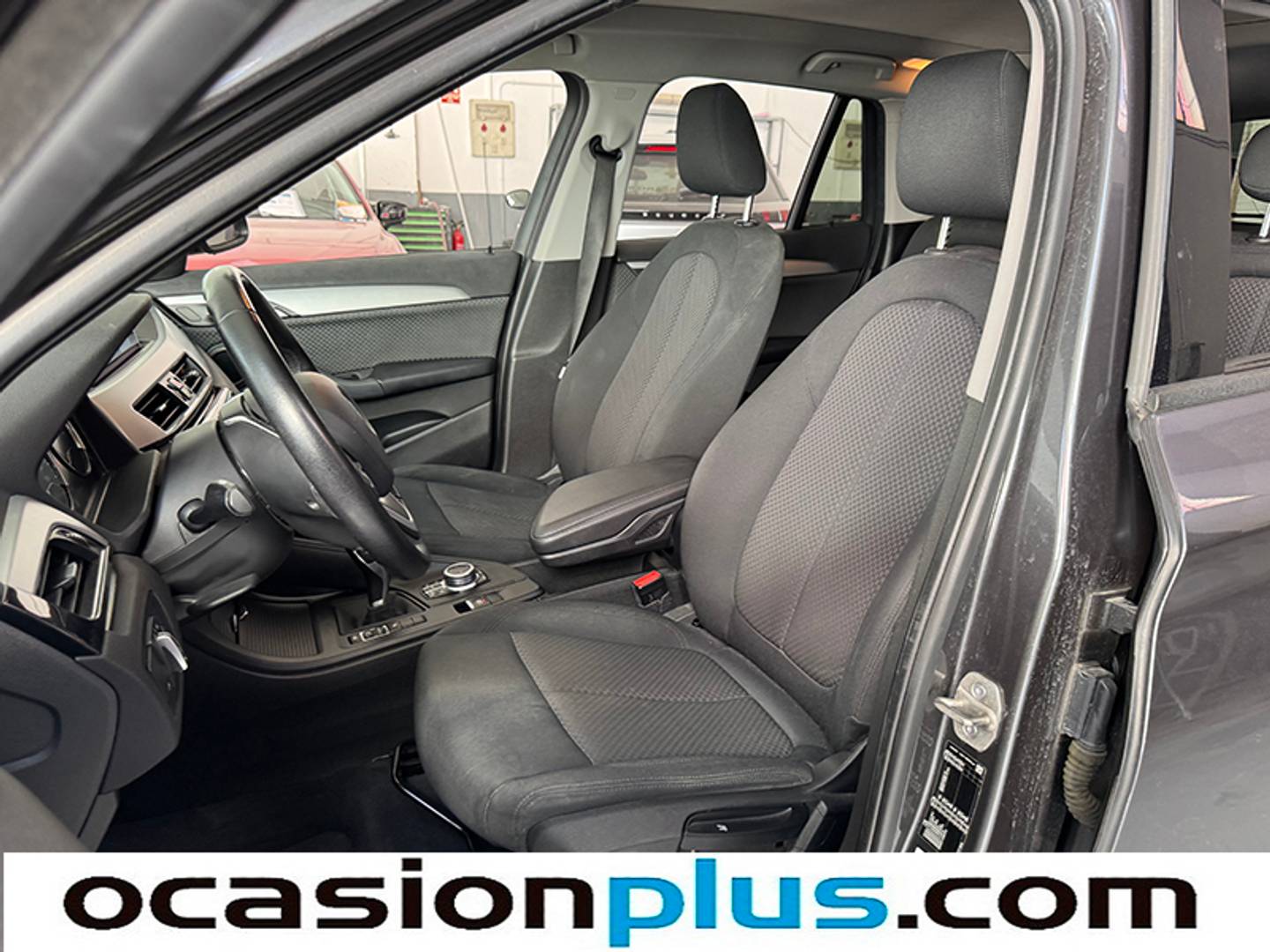 Foto BMW X1 BMW X1 sDrive18i (136 CV)