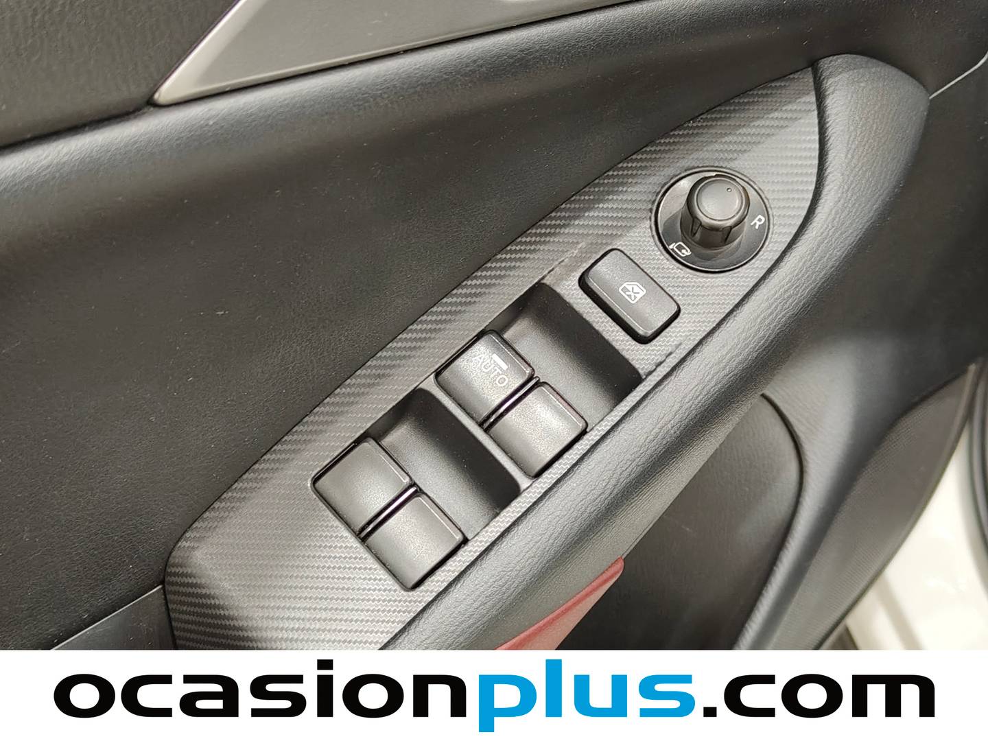 Mazda CX-3 Mazda CX-3 2.0 SKYACTIV GE Luxury 2WD (120 CV) de segunda mano