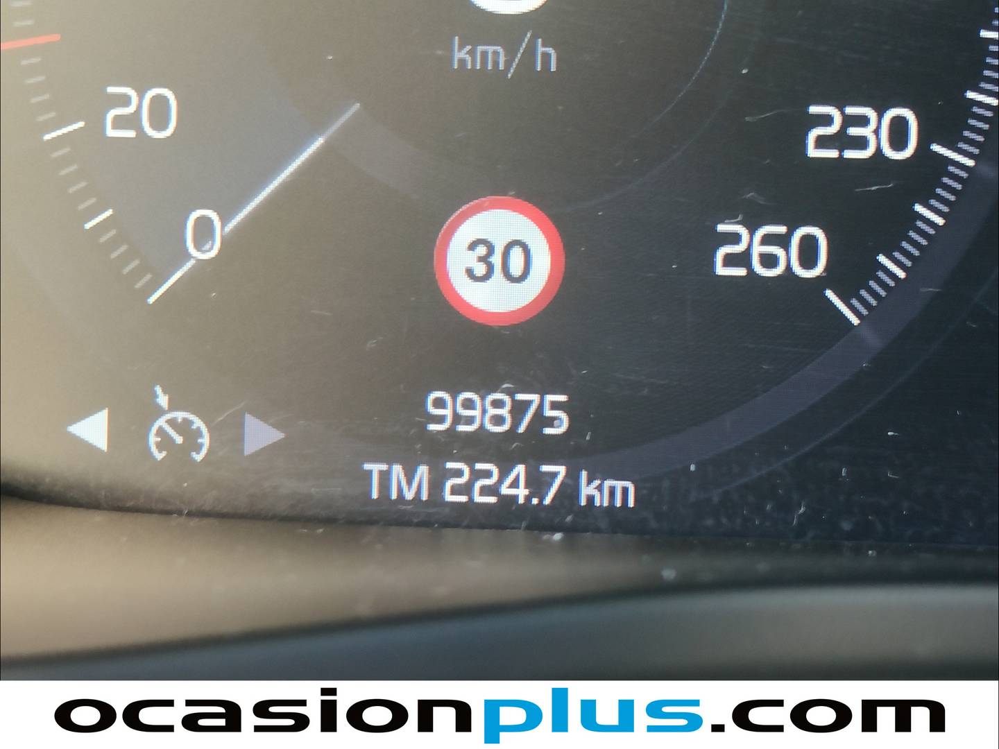 Volvo XC40 Volvo XC40 T2 Momentum Pro Auto (129 CV) seminuevo