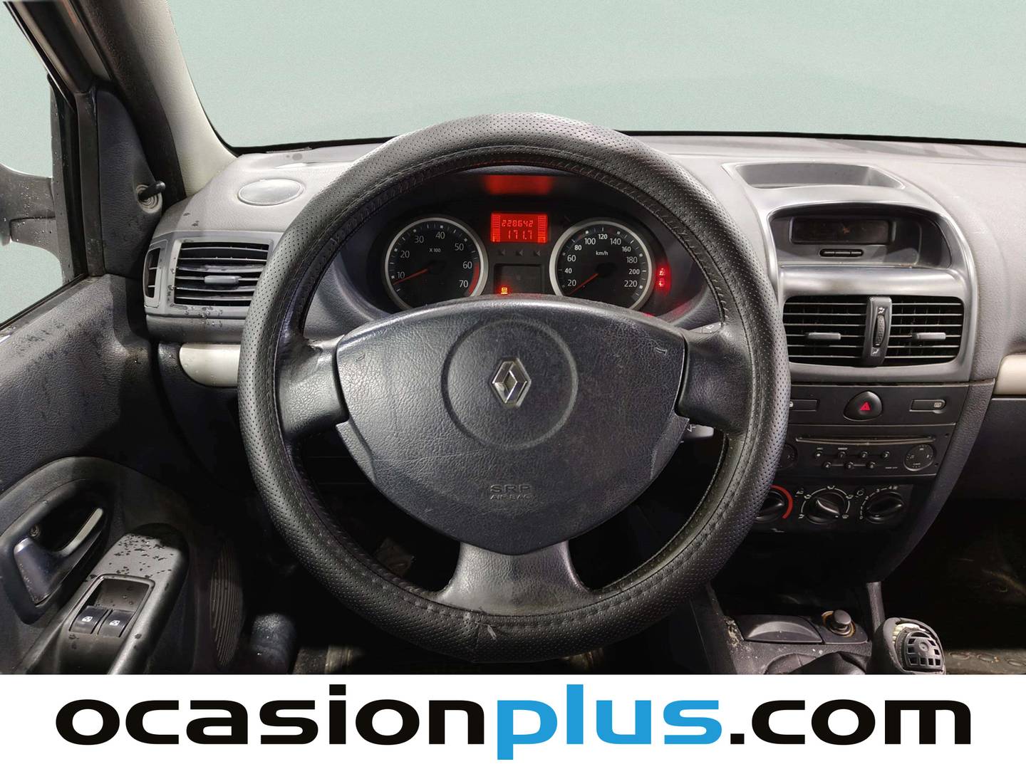 Foto Renault Clio Renault Clio Confort Expression 1.2 16v (75 CV)