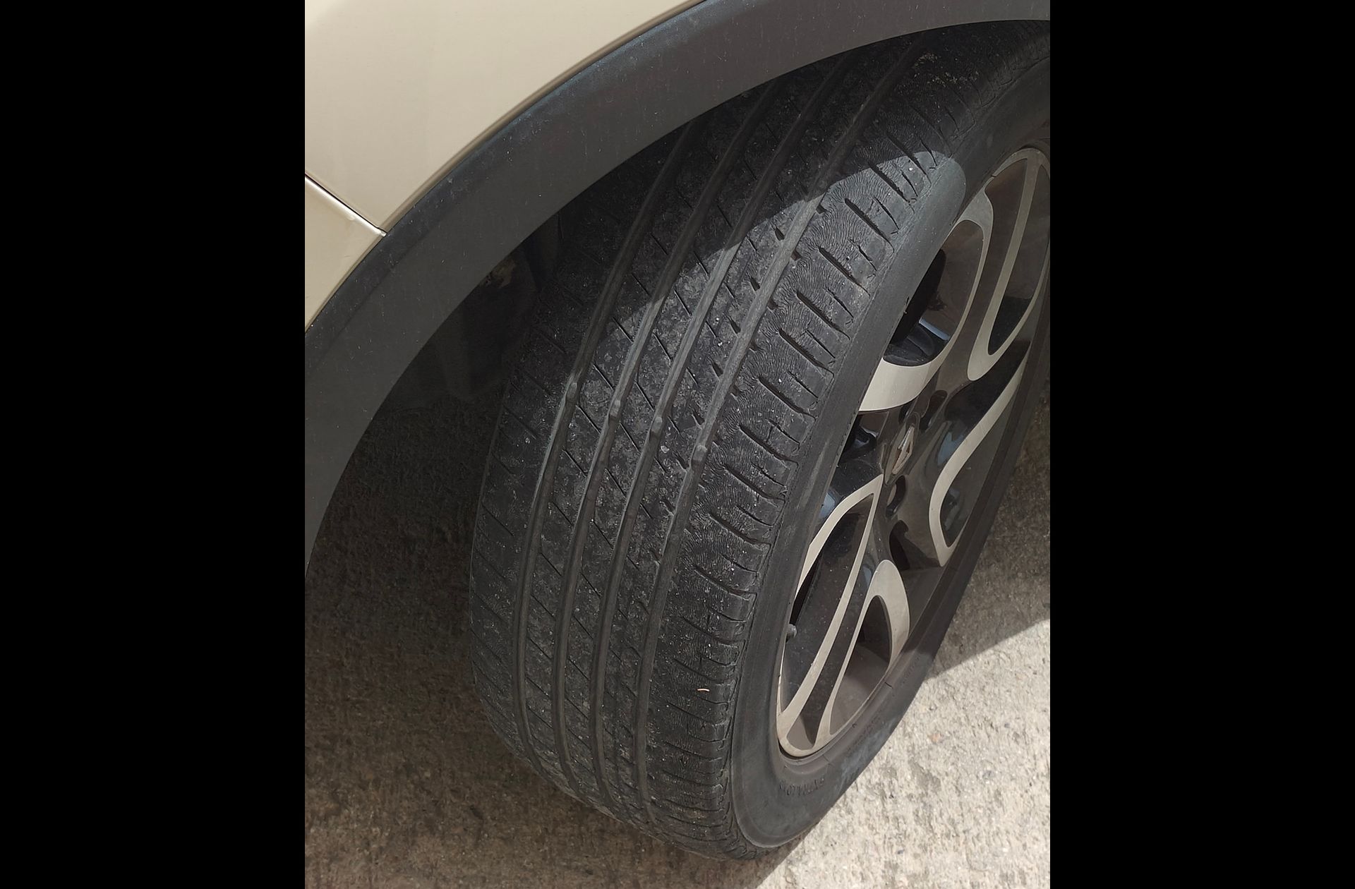 Renault Captur Zen Energy TCe EDC - foto 36