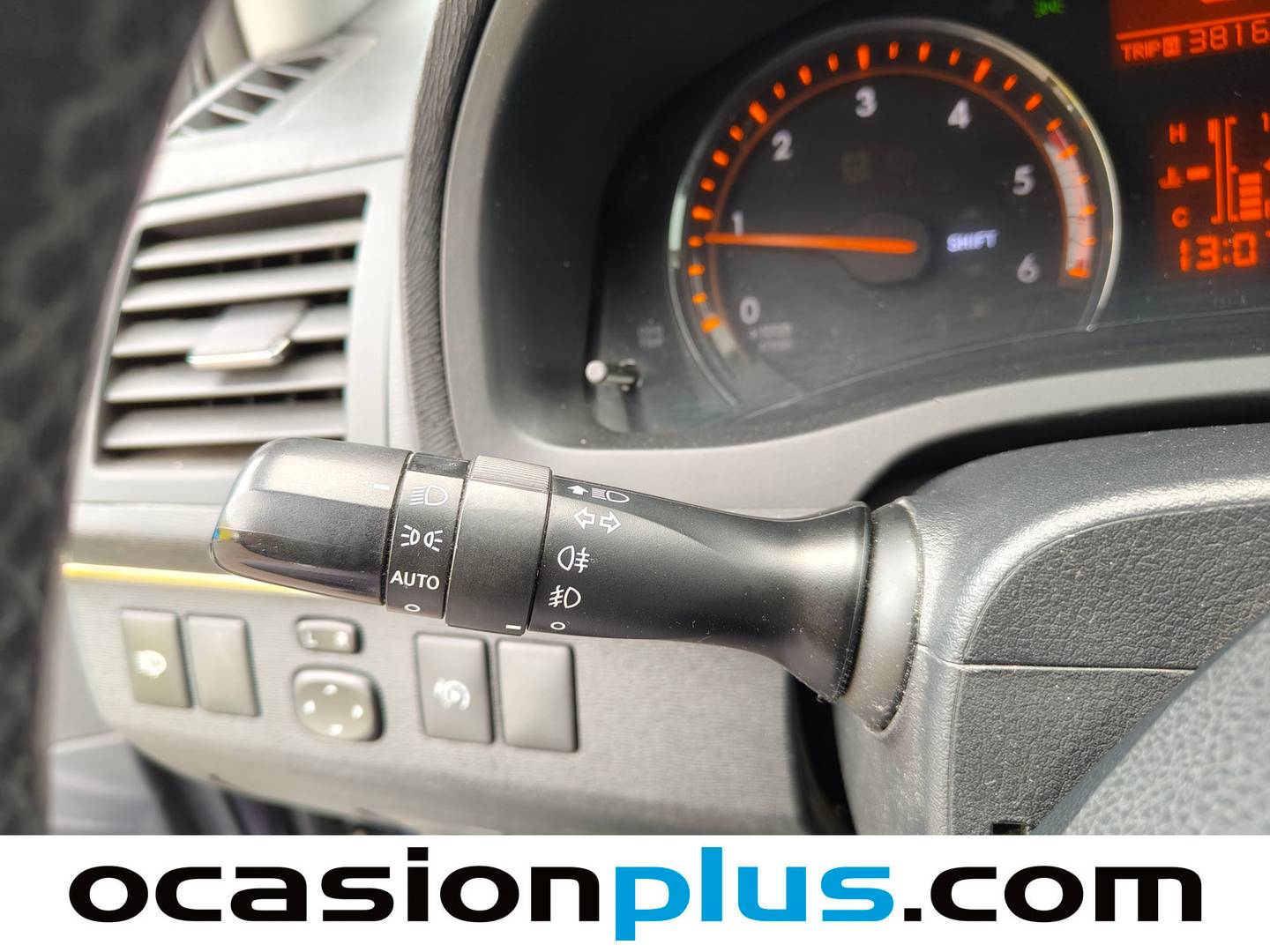 Extras del Toyota Avensis Toyota Avensis 2.2 D-4D Cross Sport Advance (150 CV)