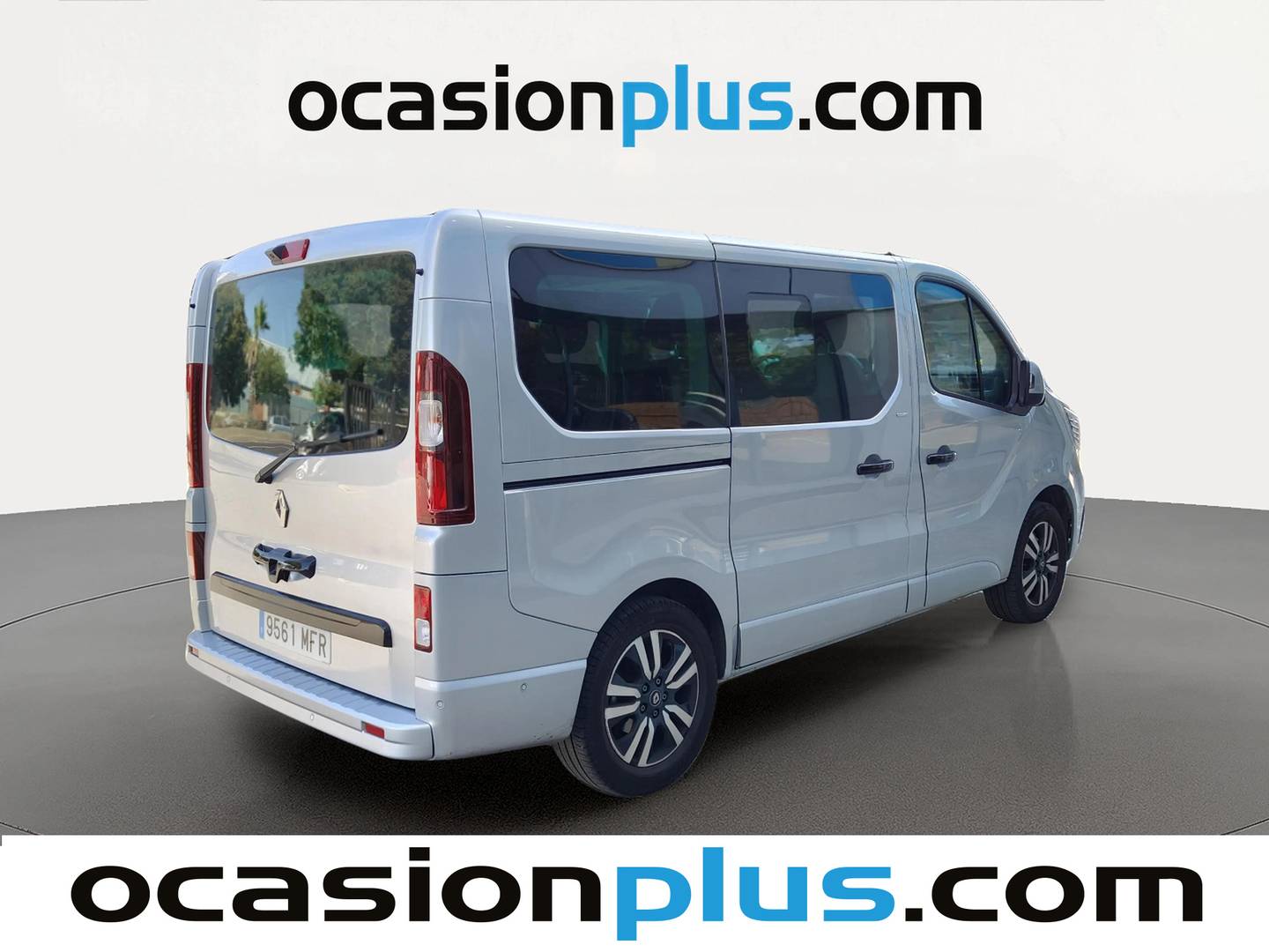 Foto trasera Renault Trafic SpaceClass Renault Trafic SpaceClass SpaceClass Energy Blue dCi (170 CV) Auto derecha