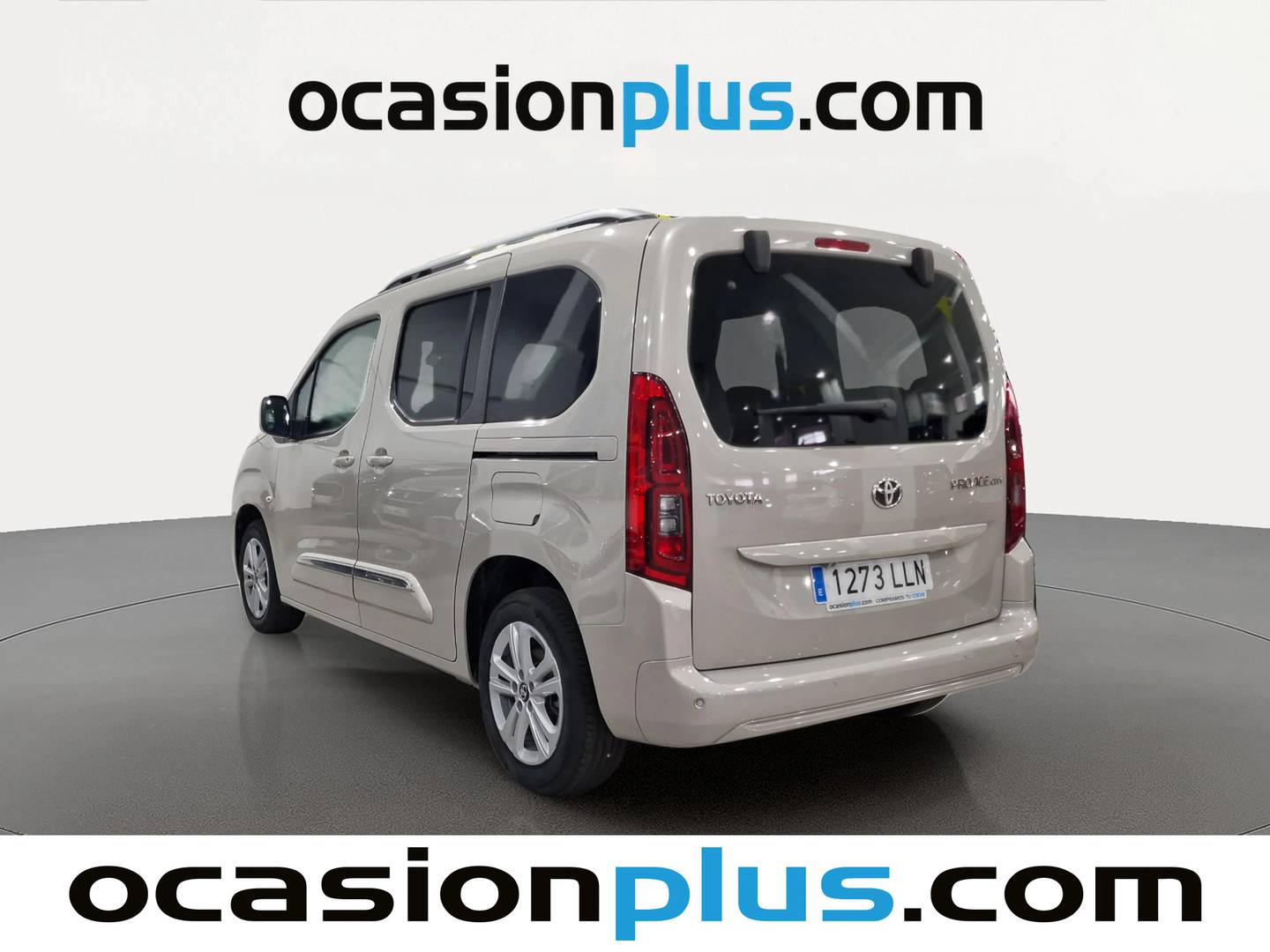 Foto trasera Toyota Proace City Verso Toyota Proace City Verso 1.5D Family Active L1 Auto (131 CV) izquierda