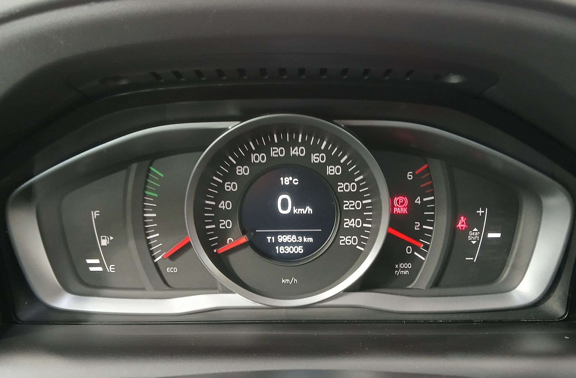 Volvo XC60 D3 Momentum - foto 20