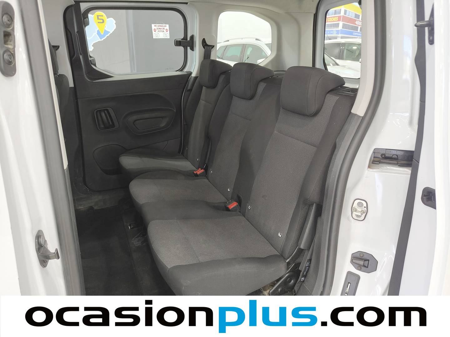 Foto asientos traseros Peugeot Rifter Peugeot Rifter Active Pack Business Standard BlueHDi (100 CV)