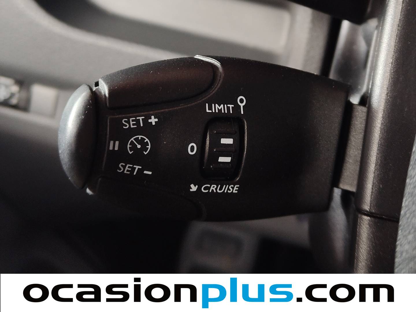Extras y acabados del Toyota Proace Verso Toyota Proace Verso 1.5D SHUTTLE L2 (120 CV)